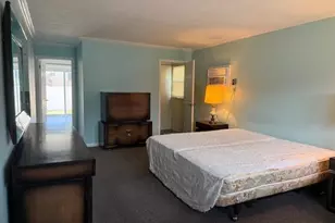 652 Empire Ave, West Babylon, NY 11704 - Photo 10