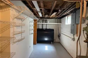 652 Empire Ave, West Babylon, NY 11704 - Photo 38