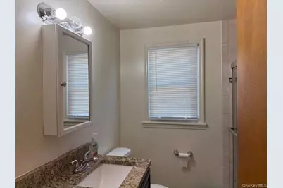 652 Empire Avenue, West Babylon, NY 11704 - Photo 22