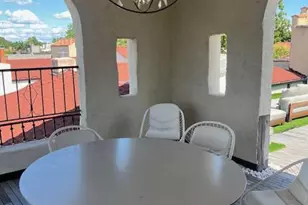 215 Middle Neck Rd, Great Neck, NY 11021 - Photo 14