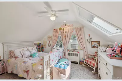 64 Wilson Avenue, Westbury, NY 11590 - Photo 30