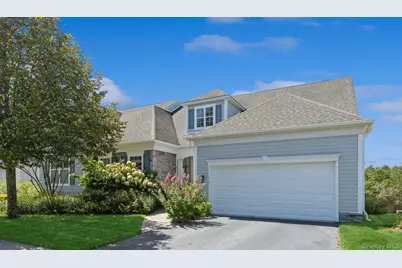 112 Ashley Drive, Westhampton, NY 11977 - Photo 4