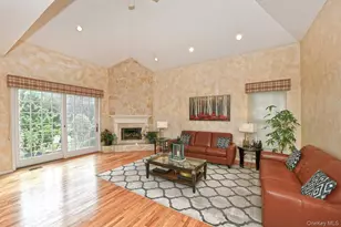 2 Andiron Ct, East Northport, NY 11731 - Photo 10