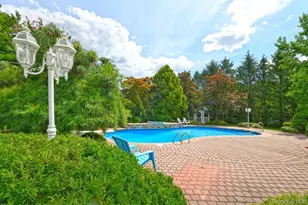 2 Andiron Ct, East Northport, NY 11731 - Photo 34