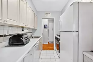 120 E Hartsdale Ave, Hartsdale, NY 10530 - Photo 28