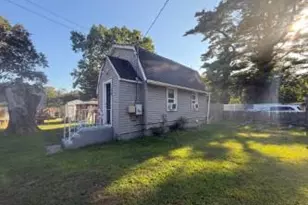 184 Calebs Path, Brentwood, NY 11717 - Photo 2