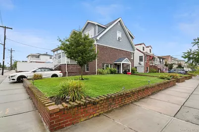 96-15 165th Avenue, Howard Beach, NY 11414 - Photo 2