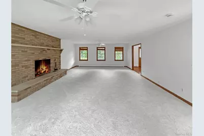 325 Jackson Avenue, New Windsor, NY 12553 - Photo 8