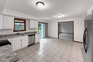 325 Jackson Ave, New Windsor, NY 12553 - Photo 12