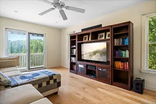 11 Deer Trail Rd, Southampton, NY 11968 - Photo 26