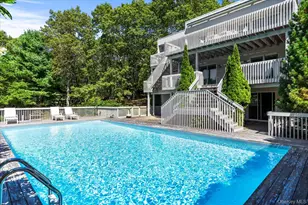 11 Deer Trail Rd, Southampton, NY 11968 - Photo 12