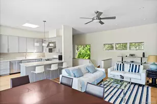 11 Deer Trail Rd, Southampton, NY 11968 - Photo 18