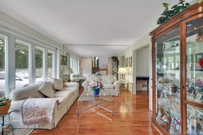 41 Wiltshire Drive, Commack, NY 11725 - Photo 6