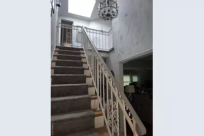 810 Fenimore Road, Mamaroneck, NY 10543 - Photo 18