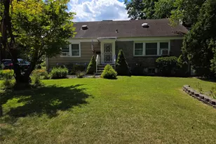 810 Fenimore Rd, Mamaroneck, NY 10543 - Photo 2