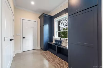 957 Peconic Bay Boulevard, South Jamesport, NY 11970 - Photo 20