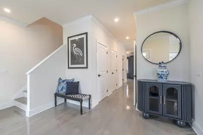 957 Peconic Bay Boulevard, South Jamesport, NY 11970 - Photo 6