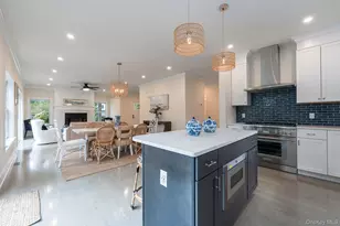 957 Peconic Bay Blvd, South Jamesport, NY 11970 - Photo 16