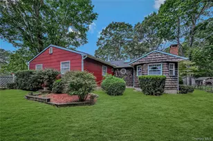 3 Peter Ct, Manorville, NY 11949 - Photo 32