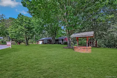 3 Peter Court, Manorville, NY 11949 - Photo 34