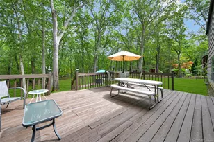 15 Hastings Dr, Ridge, NY 11961 - Photo 26