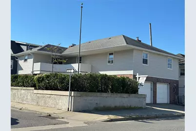 105 Vermont Street, Long Beach, NY 11561 - Photo 16