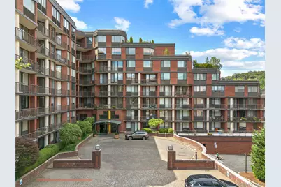 50 E Hartsdale Avenue #3G, Hartsdale, NY 10530 - Photo 2