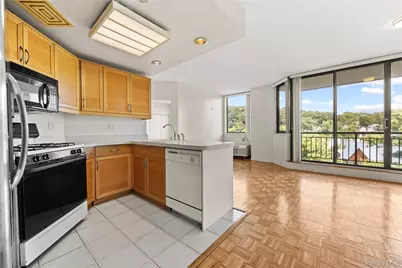 50 E Hartsdale Avenue #3G, Hartsdale, NY 10530 - Photo 10