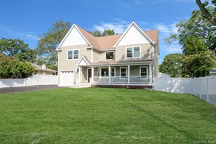 19 Marianna Pl, East Islip, NY 11730 - Photo 36