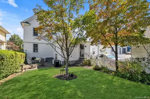 19 Plainfield Ave, East Rockaway, NY 11518 - Photo 14