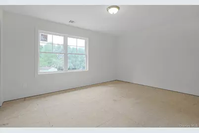 86 Frank Street, New Windsor, NY 12553 - Photo 20