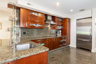 100 Station Rd, Great Neck, NY 11023 - Photo 12