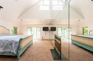 100 Station Rd, Great Neck, NY 11023 - Photo 16