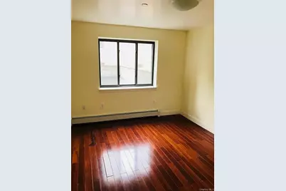 14917 Sanford Avenue #4A, Flushing, NY 11355 - Photo 4