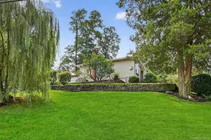 1 Overhill Rd, Elmsford, NY 10523 - Photo 38