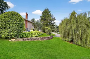 1 Overhill Rd, Elmsford, NY 10523 - Photo 40