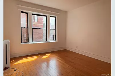 42-14 Union #3D, Flushing, NY 11355 - Photo 4