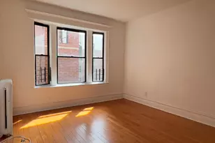 42-14 Union, Flushing, NY 11355 - Photo 4