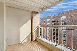 140-75 Ash, Flushing, NY 11355 - Photo 6