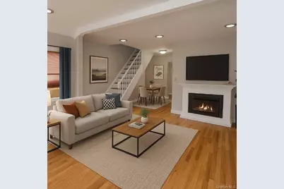 492A Cornell Avenue, Rockville Centre, NY 11570 - Photo 2