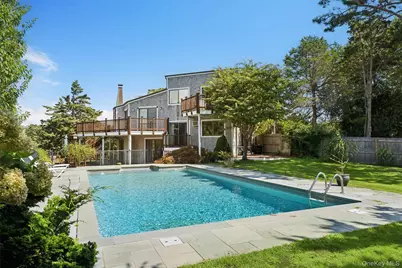 29 Stillwaters Lane, Westhampton Beach, NY 11978 - Photo 2