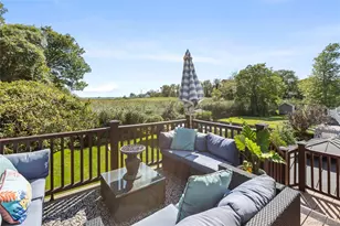 116 Cross Rd, Oakdale, NY 11769 - Photo 18