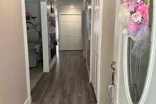 160 Laurance Ln, Ridge, NY 11961 - Photo 6