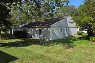 160 Laurance Ln, Ridge, NY 11961 - Photo 26