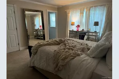 160 Laurance Lane, Ridge, NY 11961 - Photo 16