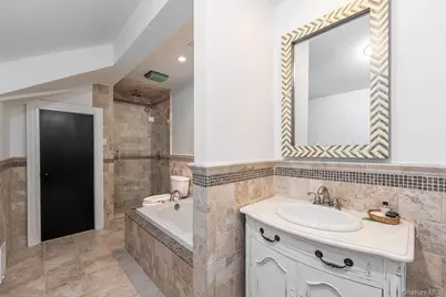 3875 Hallock Lane, Mattituck, NY 11952 - Photo 24