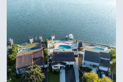 3600 Bertha Drive, Baldwin, NY 11510 - Photo 2