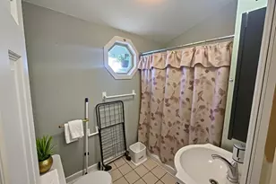 9 Genung St, Middletown, NY 10940 - Photo 16