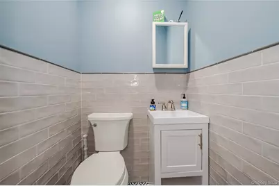 69 Lawson Avenue, East Rockaway, NY 11518 - Photo 16