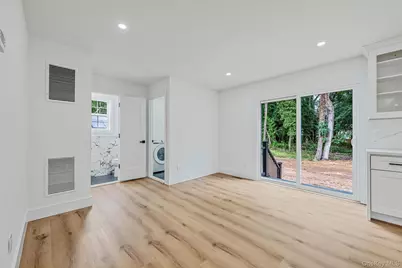 37 Lakeview Drive, Middle Island, NY 11953 - Photo 12